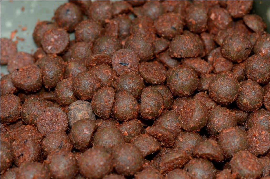 dip si boilies - matt-jackson-krill-coated-xxx.jpg